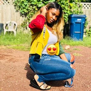 Meet your Posher, Dasani